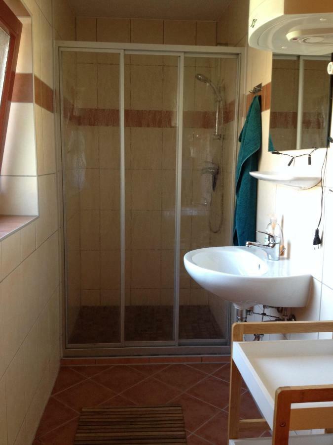 Hering Fewo I Apartment Terrace Wiek auf Rügen Eksteriør billede